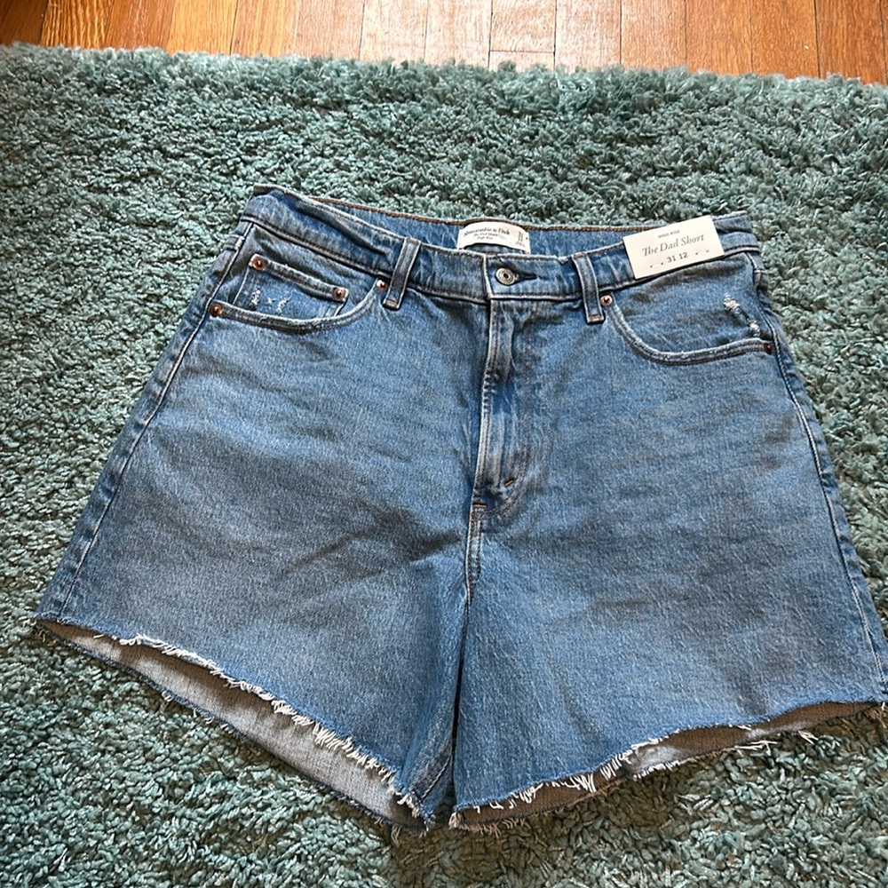 Abercrombie High Rise Dad Short